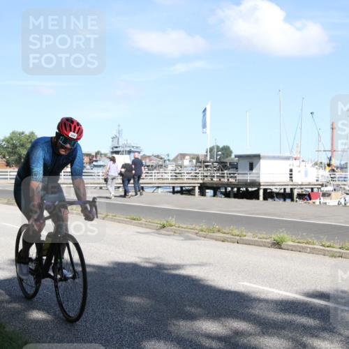 17.08.2025 - KN Förde Triathlon 2025 Yannick Fuchs http://msf.ph/oto/8615871 17.08.2025 11:29:56 Radfahren 267, 287, 304, 344, 385 meine-sportfotos.de