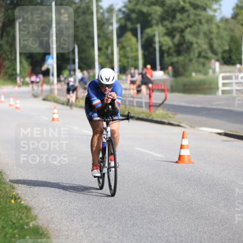 17.08.2025 - KN Förde Triathlon 2025 Yannick Fuchs http://msf.ph/oto/8615875 17.08.2025 09:32:59 Radfahren 102, 104, 122, 218, 133, 197, 198, 208, 212, 216, 218 meine-sportfotos.de