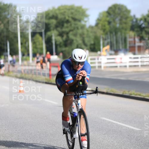 17.08.2025 - KN Förde Triathlon 2025 Yannick Fuchs http://msf.ph/oto/8615882 17.08.2025 09:32:59 Radfahren 102, 104, 122, 218, 133, 197, 198, 208, 212, 216, 218 meine-sportfotos.de
