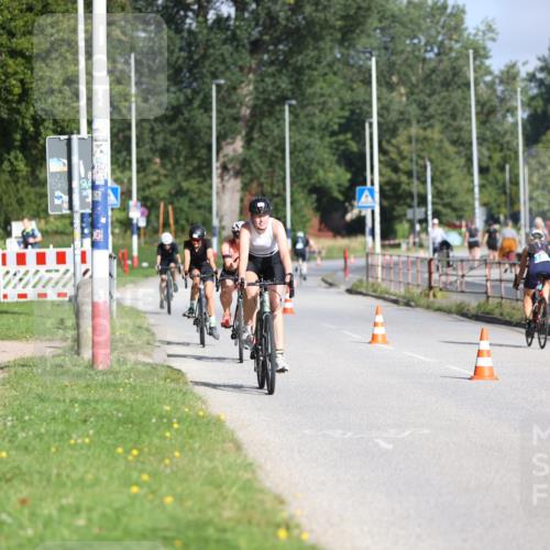 17.08.2025 - KN Förde Triathlon 2025 Yannick Fuchs http://msf.ph/oto/8615921 17.08.2025 09:33:16 Radfahren 118, 128, 151, 190, 200, 230, 235, 127, 145, 146, 148, 151, 194, 215 meine-sportfotos.de