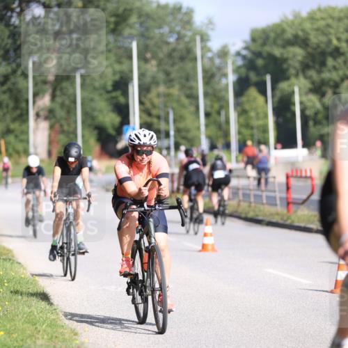 17.08.2025 - KN Förde Triathlon 2025 Yannick Fuchs http://msf.ph/oto/8615935 17.08.2025 09:33:19 Radfahren 118, 128, 190, 200, 230, 235, 127, 146, 148, 151, 194, 215 meine-sportfotos.de