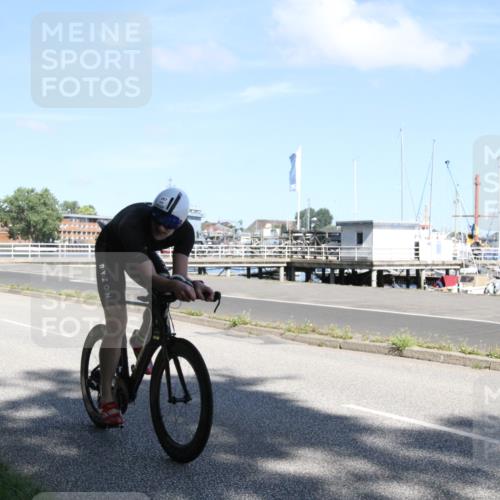 17.08.2025 - KN Förde Triathlon 2025 Yannick Fuchs http://msf.ph/oto/8615977 17.08.2025 11:31:17 Radfahren 267, 275, 287, 302, 631 meine-sportfotos.de