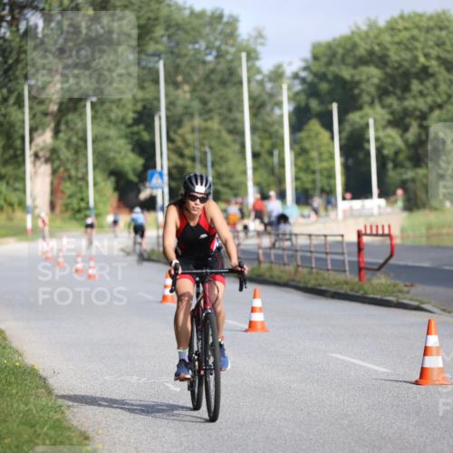 17.08.2025 - KN Förde Triathlon 2025 Yannick Fuchs http://msf.ph/oto/8616002 17.08.2025 09:33:35 Radfahren 150, 231, 234, 237, 120 meine-sportfotos.de