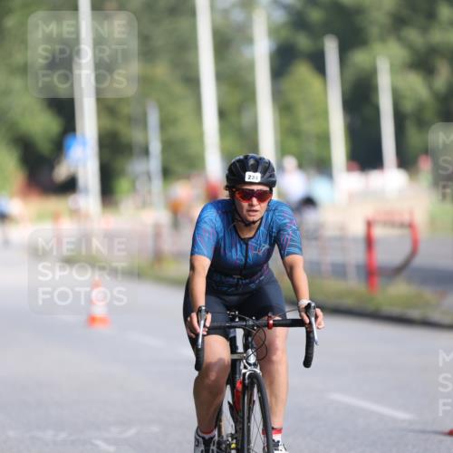 17.08.2025 - KN Förde Triathlon 2025 Yannick Fuchs http://msf.ph/oto/8616030 17.08.2025 09:33:41 Radfahren 135, 150, 231, 234, 231, 237 meine-sportfotos.de
