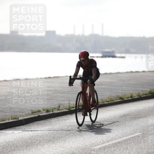 17.08.2025 - KN Förde Triathlon 2025 Yannick Fuchs http://msf.ph/oto/8616071 17.08.2025 09:34:02 Radfahren 143, 147 meine-sportfotos.de
