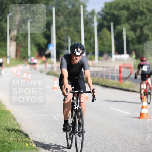 17.08.2025 - KN Förde Triathlon 2025 Yannick Fuchs http://msf.ph/oto/8616092 17.08.2025 09:34:08 Radfahren 139, 147, 162, 168, 225, 143 meine-sportfotos.de