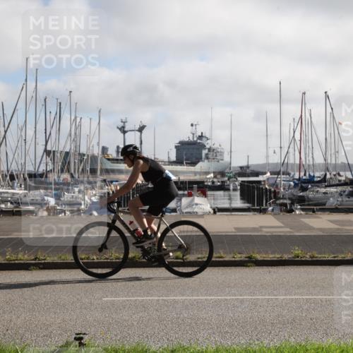 17.08.2025 - KN Förde Triathlon 2025 Yannick Fuchs http://msf.ph/oto/8616093 17.08.2025 09:30:52 Radfahren 117, 157, 197 meine-sportfotos.de