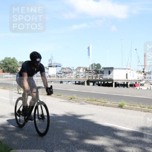 17.08.2025 - KN Förde Triathlon 2025 Yannick Fuchs http://msf.ph/oto/8616118 17.08.2025 11:32:49 Radfahren 263, 334, 365, 607 meine-sportfotos.de