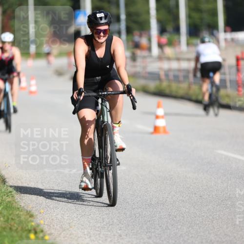 17.08.2025 - KN Förde Triathlon 2025 Yannick Fuchs http://msf.ph/oto/8616139 17.08.2025 09:34:22 Radfahren 130, 138, 213, 243, 246, 139, 162, 168, 225 meine-sportfotos.de