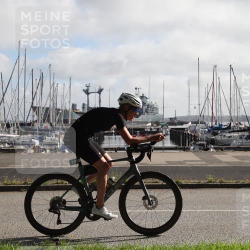 17.08.2025 - KN Förde Triathlon 2025 Yannick Fuchs http://msf.ph/oto/8616162 17.08.2025 09:31:22 Radfahren 120, 133, 136, 198, 219 meine-sportfotos.de
