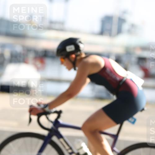 17.08.2025 - KN Förde Triathlon 2025 Yannick Fuchs http://msf.ph/oto/8616220 17.08.2025 09:34:42 Radfahren 252, 105, 152, 253 meine-sportfotos.de