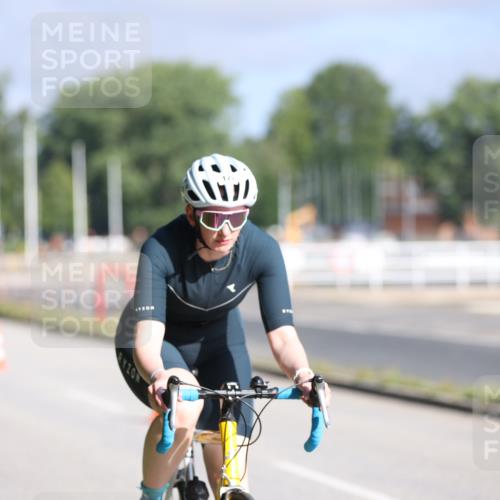 17.08.2025 - KN Förde Triathlon 2025 Yannick Fuchs http://msf.ph/oto/8616236 17.08.2025 09:34:54 Radfahren 122, 128, 145, 146, 151, 166 meine-sportfotos.de