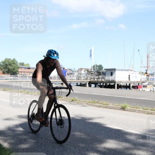 17.08.2025 - KN Förde Triathlon 2025 Yannick Fuchs http://msf.ph/oto/8616242 17.08.2025 11:34:06 Radfahren 307, 330, 379 meine-sportfotos.de