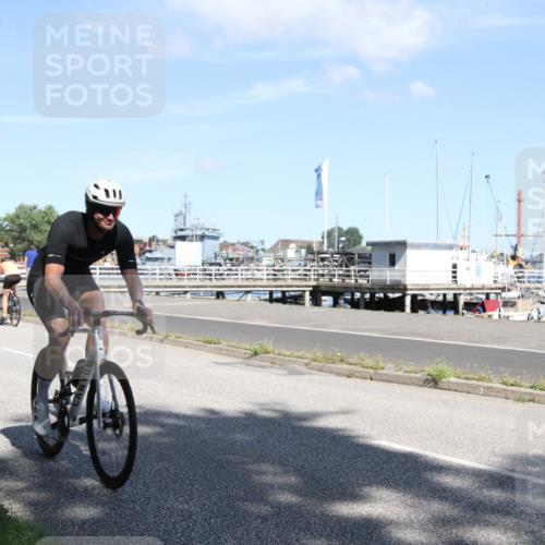 17.08.2025 - KN Förde Triathlon 2025 Yannick Fuchs http://msf.ph/oto/8616256 17.08.2025 11:34:19 Radfahren 263, 291, 326, 367, 635, 639 meine-sportfotos.de