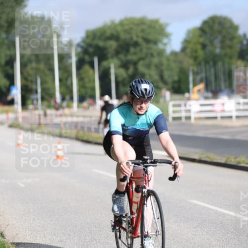 17.08.2025 - KN Förde Triathlon 2025 Yannick Fuchs http://msf.ph/oto/8616281 17.08.2025 09:35:03 Radfahren 101, 128, 144, 146, 151, 128, 145, 146, 166 meine-sportfotos.de