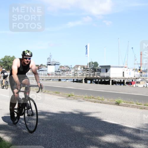 17.08.2025 - KN Förde Triathlon 2025 Yannick Fuchs http://msf.ph/oto/8616322 17.08.2025 11:34:54 Radfahren 271, 296, 303, 328, 353, 354, 362, 363, 608, 633 meine-sportfotos.de