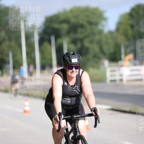 17.08.2025 - KN Förde Triathlon 2025 Yannick Fuchs http://msf.ph/oto/8616346 17.08.2025 09:35:19 Radfahren 118, 164, 194, 101, 144 meine-sportfotos.de