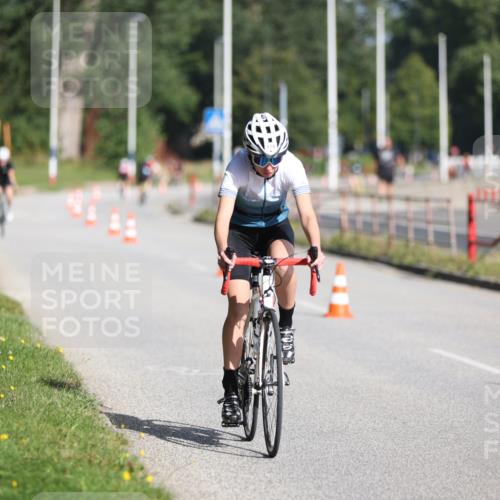 17.08.2025 - KN Förde Triathlon 2025 Yannick Fuchs http://msf.ph/oto/8616357 17.08.2025 09:35:26 Radfahren 115, 118, 150, 248, 251, 164, 194 meine-sportfotos.de