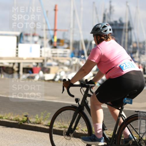 17.08.2025 - KN Förde Triathlon 2025 Yannick Fuchs http://msf.ph/oto/8616395 17.08.2025 09:35:36 Radfahren 135, 142, 251, 115, 150, 248 meine-sportfotos.de