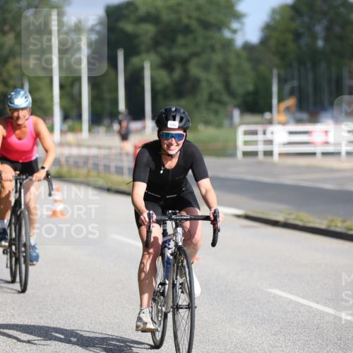 17.08.2025 - KN Förde Triathlon 2025 Yannick Fuchs http://msf.ph/oto/8616407 17.08.2025 09:35:44 Radfahren 135, 140, 142, 143, 180, 231, 249 meine-sportfotos.de