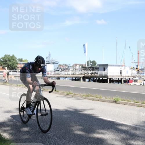 17.08.2025 - KN Förde Triathlon 2025 Yannick Fuchs http://msf.ph/oto/8616433 17.08.2025 11:35:50 Radfahren 307, 310, 330, 380, 384, 609 meine-sportfotos.de