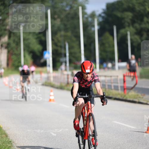 17.08.2025 - KN Förde Triathlon 2025 Yannick Fuchs http://msf.ph/oto/8616463 17.08.2025 09:35:53 Radfahren 116, 143, 159, 168, 180, 249, 253, 135, 140, 142, 231 meine-sportfotos.de