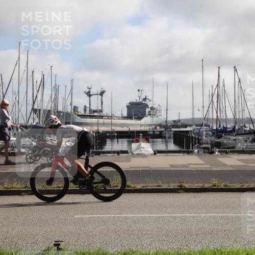 17.08.2025 - KN Förde Triathlon 2025 Yannick Fuchs http://msf.ph/oto/8616494 17.08.2025 09:34:40 Radfahren 105, 152, 243, 252, 253 meine-sportfotos.de