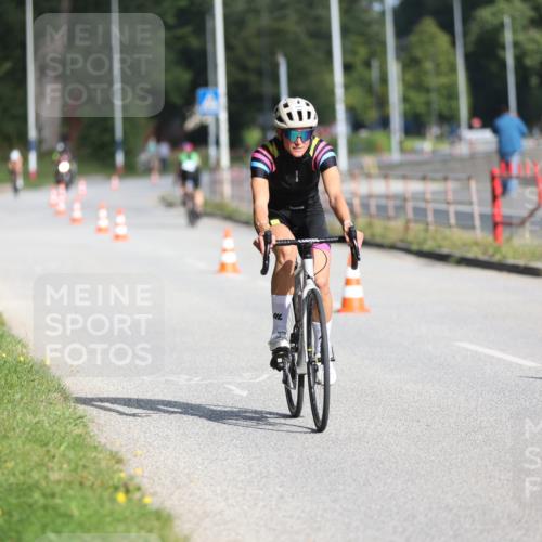 17.08.2025 - KN Förde Triathlon 2025 Yannick Fuchs http://msf.ph/oto/8616592 17.08.2025 09:36:37 Radfahren 141, 166 meine-sportfotos.de