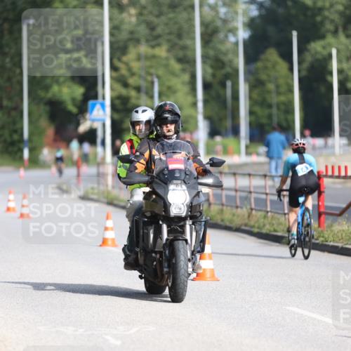 17.08.2025 - KN Förde Triathlon 2025 Yannick Fuchs http://msf.ph/oto/8616612 17.08.2025 09:36:46 Radfahren 101, 141, 166 meine-sportfotos.de