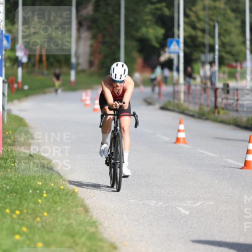 17.08.2025 - KN Förde Triathlon 2025 Yannick Fuchs http://msf.ph/oto/8616617 17.08.2025 09:36:47 Radfahren 101, 141, 166 meine-sportfotos.de