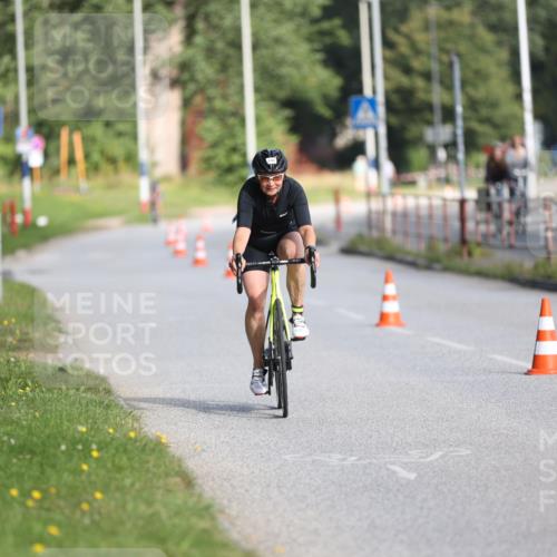 17.08.2025 - KN Förde Triathlon 2025 Yannick Fuchs http://msf.ph/oto/8616641 17.08.2025 09:36:58 Radfahren 137, 144, 173, 185, 187, 204 meine-sportfotos.de