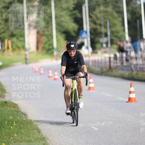 17.08.2025 - KN Förde Triathlon 2025 Yannick Fuchs http://msf.ph/oto/8616646 17.08.2025 09:36:58 Radfahren 137, 144, 173, 185, 187, 204 meine-sportfotos.de