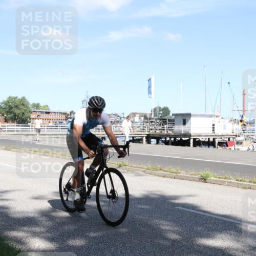 17.08.2025 - KN Förde Triathlon 2025 Yannick Fuchs http://msf.ph/oto/8616651 17.08.2025 11:38:09 Radfahren 285, 297, 319, 337, 352, 359, 612, 618, 622, 630 meine-sportfotos.de