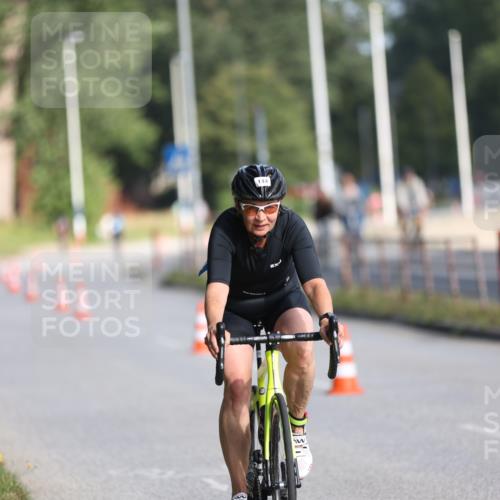 17.08.2025 - KN Förde Triathlon 2025 Yannick Fuchs http://msf.ph/oto/8616653 17.08.2025 09:36:59 Radfahren 137, 144, 173, 185, 187, 204 meine-sportfotos.de