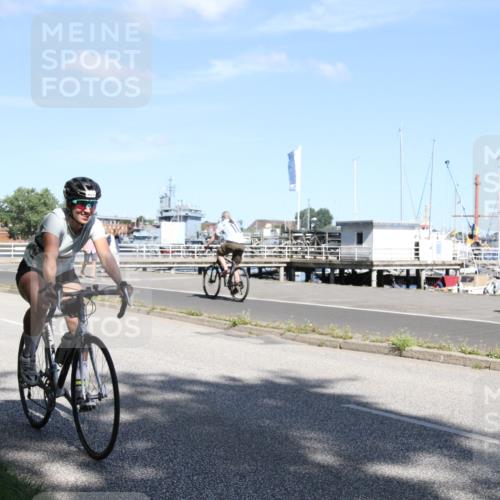 17.08.2025 - KN Förde Triathlon 2025 Yannick Fuchs http://msf.ph/oto/8616658 17.08.2025 11:38:22 Radfahren 621, 623 meine-sportfotos.de