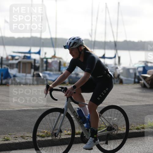 17.08.2025 - KN Förde Triathlon 2025 Yannick Fuchs http://msf.ph/oto/8616672 17.08.2025 09:37:03 Radfahren 115, 137, 173, 185, 187, 204, 144, 204 meine-sportfotos.de
