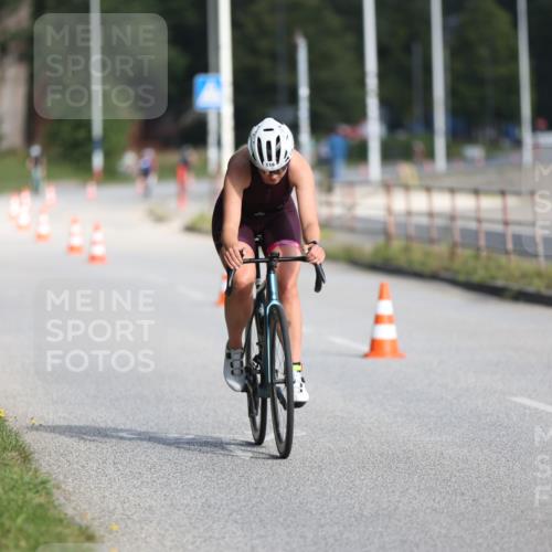17.08.2025 - KN Förde Triathlon 2025 Yannick Fuchs http://msf.ph/oto/8616740 17.08.2025 09:37:27 Radfahren 106, 116, 180, 189, 251 meine-sportfotos.de