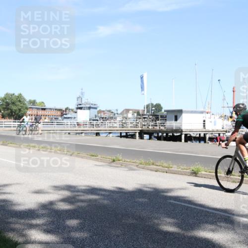 17.08.2025 - KN Förde Triathlon 2025 Yannick Fuchs http://msf.ph/oto/8616752 17.08.2025 11:40:05 Radfahren 321, 337, 603, 611 meine-sportfotos.de