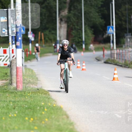 17.08.2025 - KN Förde Triathlon 2025 Yannick Fuchs http://msf.ph/oto/8616801 17.08.2025 09:37:41 Radfahren 140, 158, 159, 161, 181, 248, 106, 180, 189, 248, 251 meine-sportfotos.de