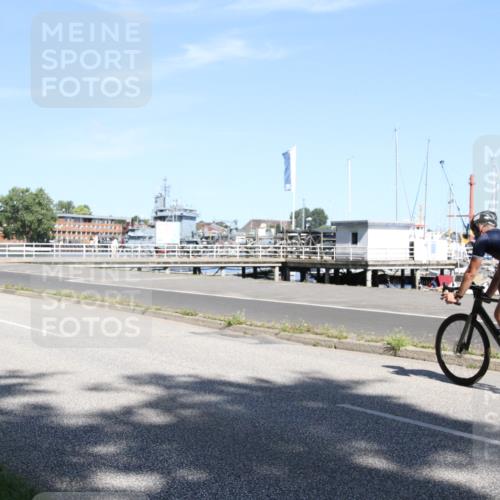 17.08.2025 - KN Förde Triathlon 2025 Yannick Fuchs http://msf.ph/oto/8616843 17.08.2025 11:41:51 Radfahren 334, 376 meine-sportfotos.de