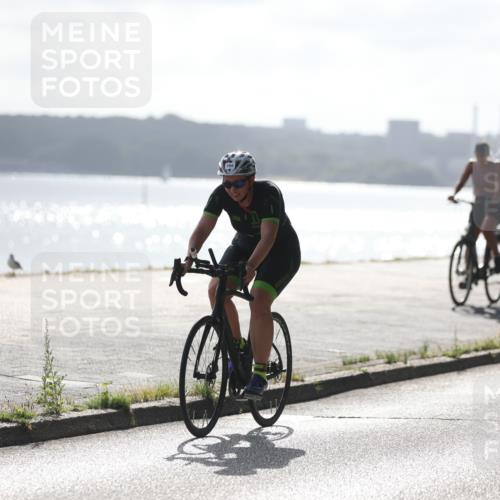 17.08.2025 - KN Förde Triathlon 2025 Yannick Fuchs http://msf.ph/oto/8616887 17.08.2025 09:38:03 Radfahren 103, 153, 160, 192, 250, 109, 113, 220, 228 meine-sportfotos.de