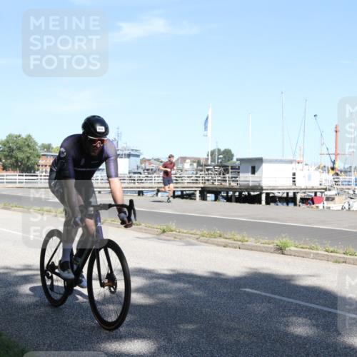 17.08.2025 - KN Förde Triathlon 2025 Yannick Fuchs http://msf.ph/oto/8617007 17.08.2025 11:44:18 Radfahren 343, 350, 374, 642 meine-sportfotos.de