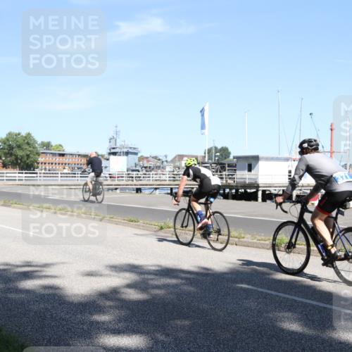 17.08.2025 - KN Förde Triathlon 2025 Yannick Fuchs http://msf.ph/oto/8617019 17.08.2025 11:44:26 Radfahren 325, 329, 350, 371, 385, 642 meine-sportfotos.de