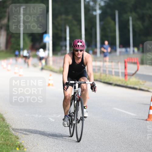 17.08.2025 - KN Förde Triathlon 2025 Yannick Fuchs http://msf.ph/oto/8617062 17.08.2025 09:38:51 Radfahren 172, 185, 204, 240, 241, 173, 187, 204, 207 meine-sportfotos.de