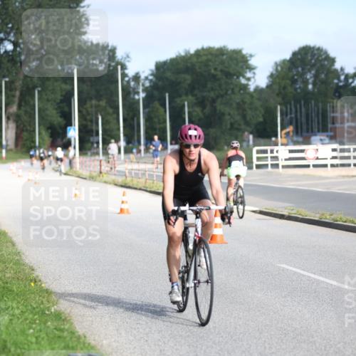 17.08.2025 - KN Förde Triathlon 2025 Yannick Fuchs http://msf.ph/oto/8617067 17.08.2025 09:38:52 Radfahren 137, 172, 185, 240, 241, 173, 187, 204, 207 meine-sportfotos.de