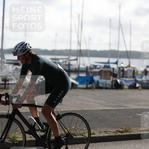 17.08.2025 - KN Förde Triathlon 2025 Yannick Fuchs http://msf.ph/oto/8617083 17.08.2025 09:38:55 Radfahren 137, 156, 172, 240, 241, 172, 173, 185, 187, 204, 207 meine-sportfotos.de