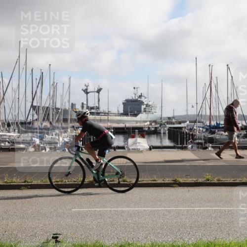 17.08.2025 - KN Förde Triathlon 2025 Yannick Fuchs http://msf.ph/oto/8617134 17.08.2025 09:41:38 Radfahren 126, 136, 198, 210, 216 meine-sportfotos.de