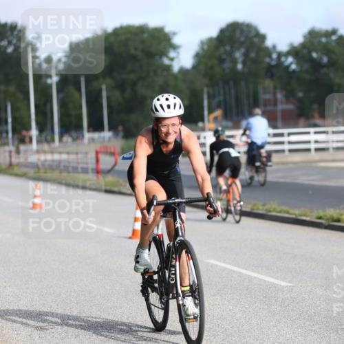 17.08.2025 - KN Förde Triathlon 2025 Yannick Fuchs http://msf.ph/oto/8617198 17.08.2025 09:39:23 Radfahren 106, 157, 189, 175 meine-sportfotos.de