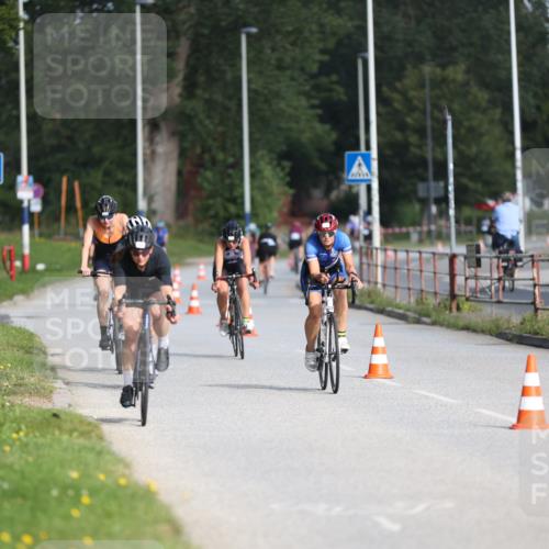 17.08.2025 - KN Förde Triathlon 2025 Yannick Fuchs http://msf.ph/oto/8617211 17.08.2025 09:39:34 Radfahren 109, 113, 117, 157, 158, 161, 181, 228, 157 meine-sportfotos.de