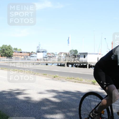 17.08.2025 - KN Förde Triathlon 2025 Yannick Fuchs http://msf.ph/oto/8617218 17.08.2025 11:47:35 Radfahren 285, 353, 368, 382, 614, 624, 629, 630, 635 meine-sportfotos.de